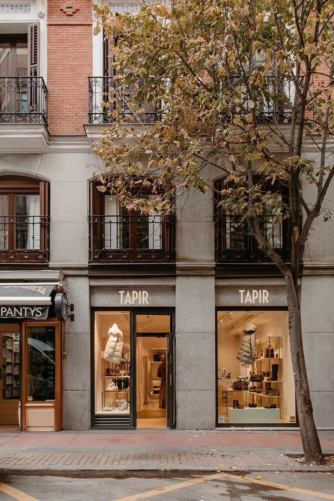 Reforma de local comercial en Madrid
